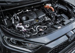 Наміри Toyota щодо твердотільних батарей синтетичного палива