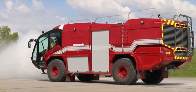 Україні передали унікальні пожежні автомобілі Pantera