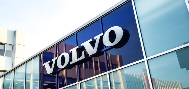 Volvo спонсорує війну проти України
