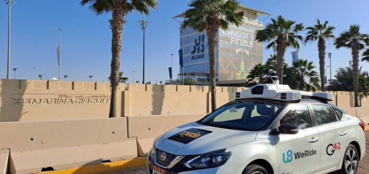 Zjednoczone Emiraty Arabskie jako pierwsze wydały zezwolenie dla pojazdów autonomicznych