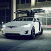 Tesla презентовала обновление для электромобилей