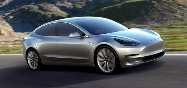 Tesla змінила стандартний колір на сірий