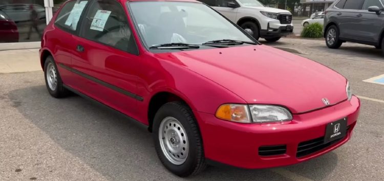 Знайдено Honda Civic 1992 року з нульовим пробігом