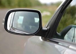 Чому водії НЕ складають дзеркала на паркінгу