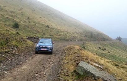 Электрокроссовер Renault преодолел высокий перевал в Карпатах
