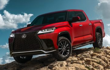 Lexus думає про випуск електропікапа