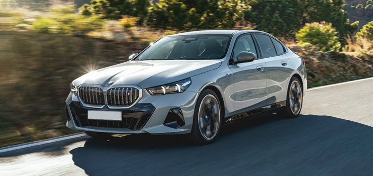 Оновлений BMW 5 Series буде мати витрату в 1 літр на 100 км
