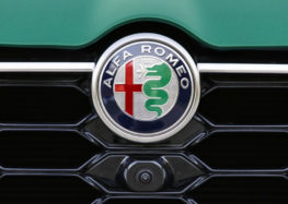 Alfa Romeo розробляє великий електричний кросовер
