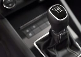 Toyota створить “імітатор” МКПП для електромобілів