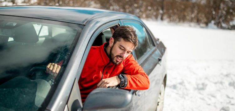 Чому важливо видаляти сіль з автомобіля взимку