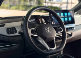 Volkswagen інтегрує ChatGPT для розширеної голосової взаємодії в автомобілях