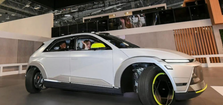 Hyundai Ioniq 5 получил инновационную систему вращения колес