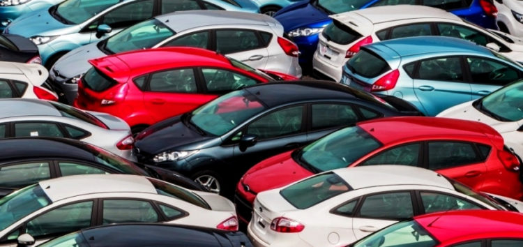 Продажі легкових авто в Україні зросли в півтора раза