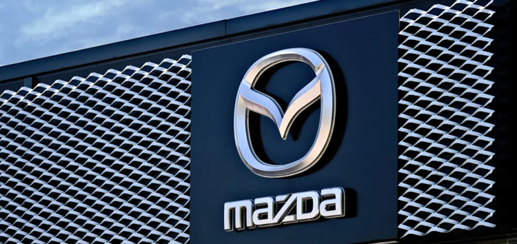 Mazda планує створити авто на вуглецево-волоконному шасі