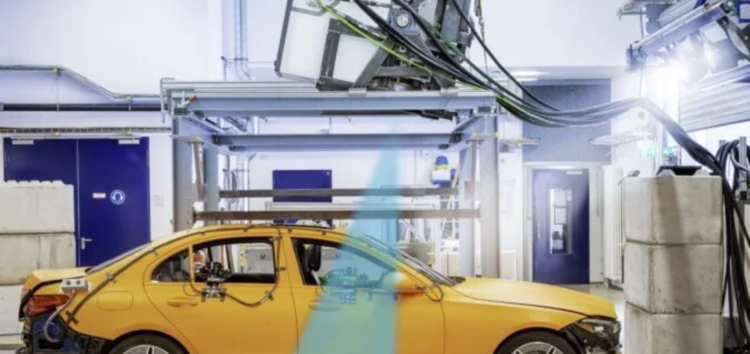 Mercedes-Benz вводит рентген в краш-тесты
