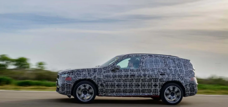 Представлены официальные фото и детали BMW X3 2025