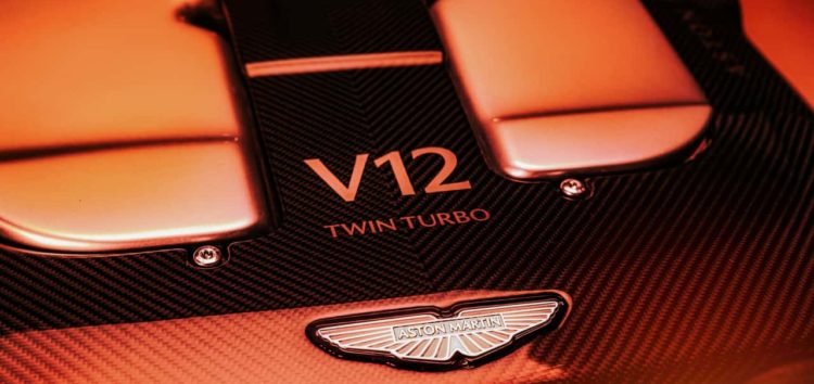 Aston Martin объявил о новом V12