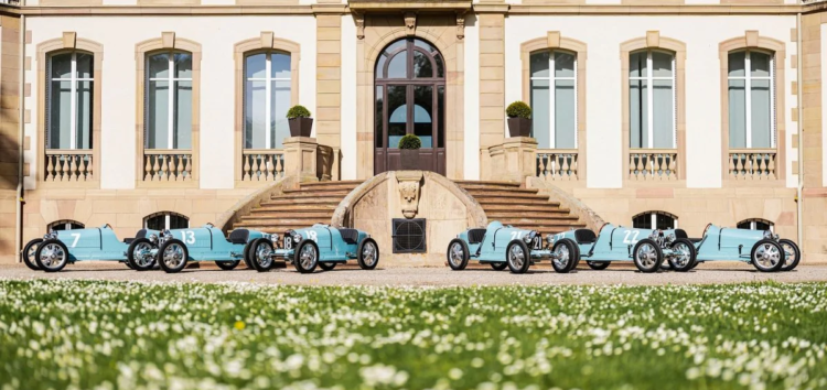 Легендарний столітній Bugatti відроджено для виробництва у сучасному вигляді