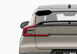 Volvo внедряет технологии Tesla