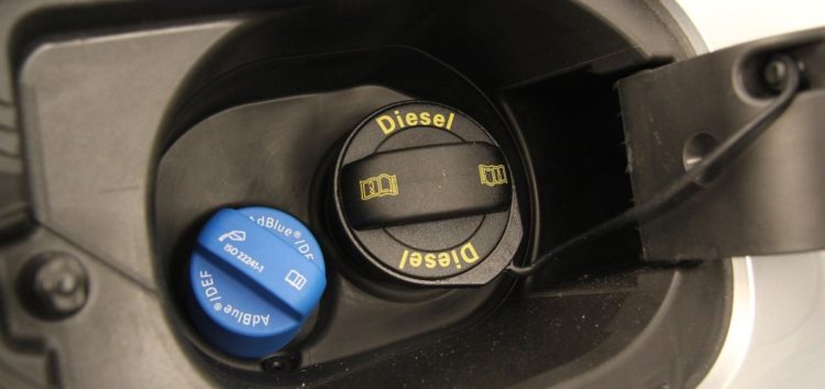 Як AdBlue знижує забруднення від дизельних авто