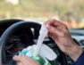 Влажные салфетки портят руль: чем чистят экокожу опытные водители