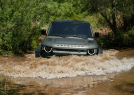 Land Rover представив свою нову модель OCTA