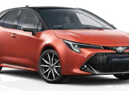 Оновлена Toyota Corolla: новий стиль, більше безпеки