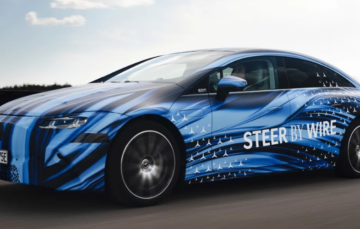 Mercedes отказывается от механического рулевого управления