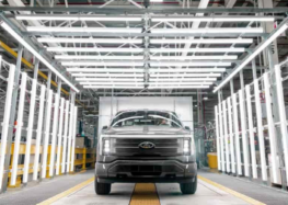 Як Ford модернізує столітній конвеєр за $2 млрд для доступних EV