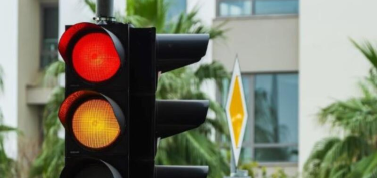 До світлофора хочуть додати ще один колір — і він може змінити все