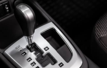 Як правильно перевірити оливу в «автоматі», щоб не зіпсувати коробку