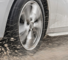 Як ширина гуми впливає на твою безпеку на дорозі