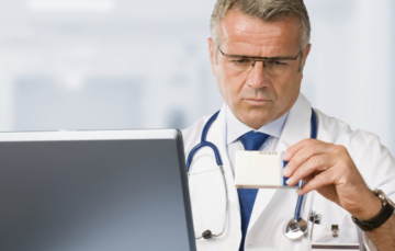 Водіям в Україні можуть скоротити інтервал між медоглядами