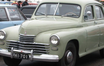 Раритет із минулого – в Україні купили машину, якій уже 74 роки