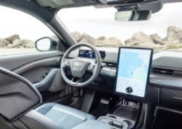 Проекції майбутнього – Ford тестує персоналізований дисплей у салоні авто