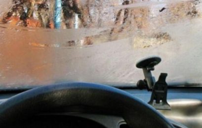 ADAC розбив міф про «чарівний» спосіб боротьби з вологістю в авто