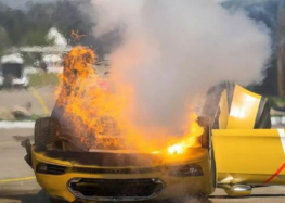 В Україні створили вогнетривку ковдру для гасіння палаючих авто