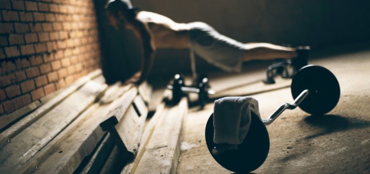 Заряди свій дім енергією: Як загартувати тіло та зекономити 10% з новорічним пропозиціями від WCG