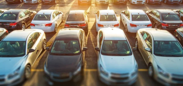 Внутрішній авторинок у 2025 році втратив увагу українських покупців