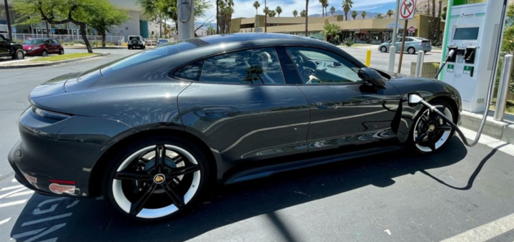 Головний міф про електромобілі зруйновано — батареї живуть понад 10 років