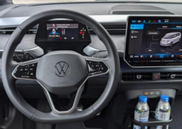 Volkswagen повертає класичні кнопки та дверні ручки в нові моделі