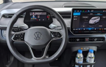 Volkswagen повертає класичні кнопки та дверні ручки в нові моделі