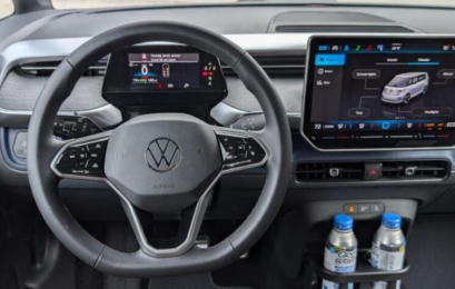 Volkswagen повертає класичні кнопки та дверні ручки в нові моделі