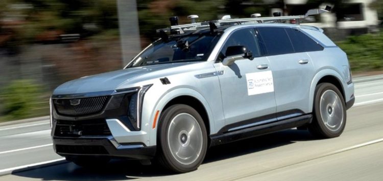 Новий автопілот GM дозволить не дивитись на дорогу