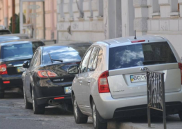 Коли тротуар можна використовувати для паркування