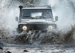 Чому весняні калюжі можуть стати серйозною проблемою для автомобіля