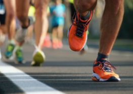 Автопілот ігнорує бігунів на дорозі