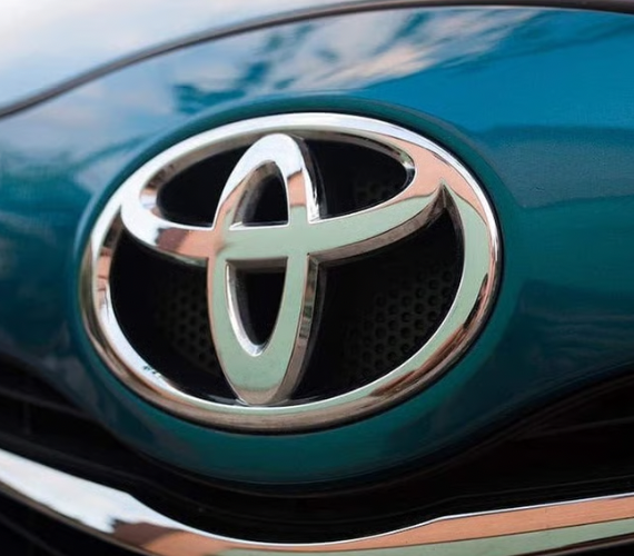 Приховані сенси логотипа Toyota