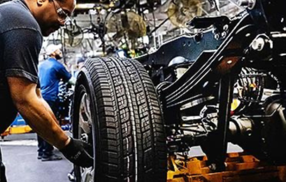 США хочуть залучити автопром до зброї