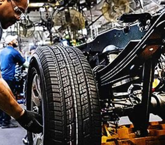 США хочуть залучити автопром до зброї